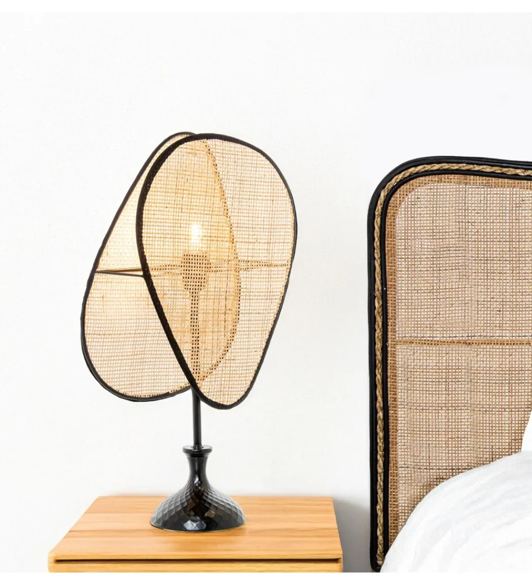 Exclusivas Lampa stołowa AMAT rattan