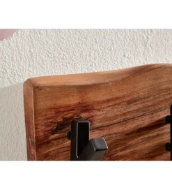 WOHNLING, GERMANY Wieszak HAKI 60 cm drewno akacja